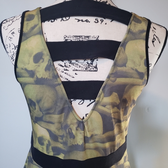 Pre-owned Kreepsville Skull Dress Large - Picture 3 of 7